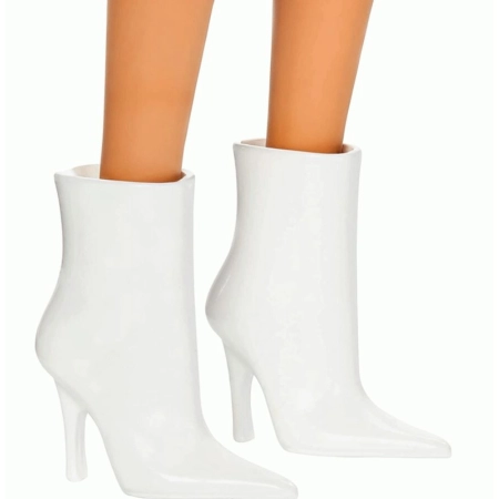 Lalka Barbie kolekcja Fashionistas 150 GHW64 HIT