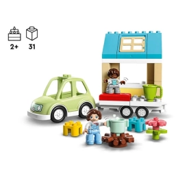 LEGO DUPLO Dom rodzinny na kółkach 10986 klocki