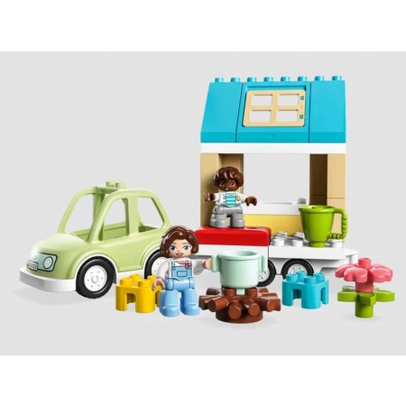 LEGO DUPLO Dom rodzinny na kółkach 10986 klocki
