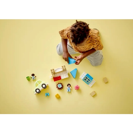LEGO DUPLO Dom rodzinny na kółkach 10986 klocki