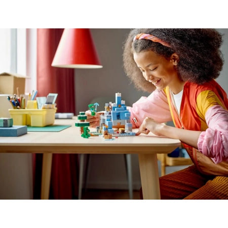 LEGO Minecraft 21243 Ośnieżone szczyty klocki