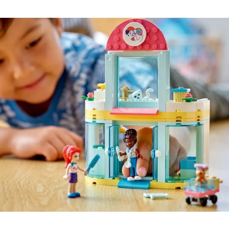LEGO Friends 41695 Klinika dla zwierzątek