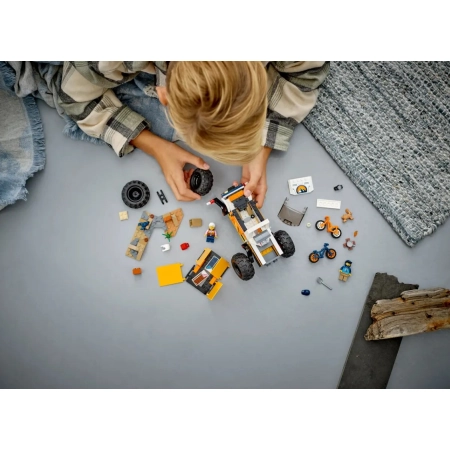LEGO City 60387 Przygody samochodem terenowym z napędem 4x4 klocki