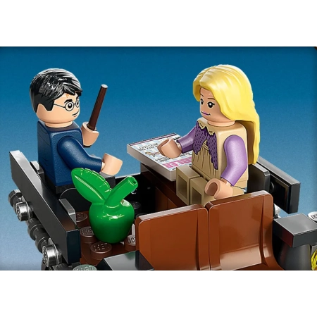 LEGO Harry Potter Testrale i kareta z Hogwar 76400