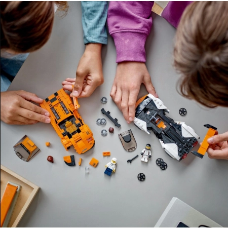Klocki LEGO Speed Champions 76918 McLaren Solus GT i McLaren F1 LM
