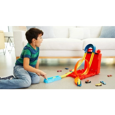 Zestaw Kaskaderski Kanister Tor Hot Wheels HDX78