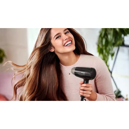 Suszarka do włosów Philips 1200W składana rączka