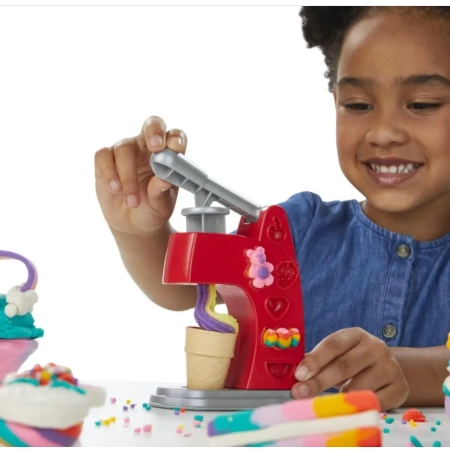 Play Doh Magiczne Mrożone Smakołyki Ciastolina Kuchnia Magiczna Lodziarnia