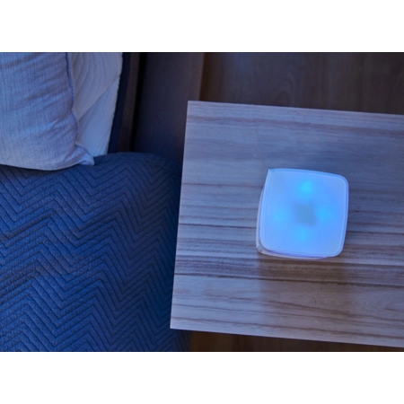 Lampa Owadobójcza UV z Odkurzaczem USB Pułapka na Komary Muchy Owady Rovus