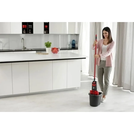 VILEDA UltraMax XL BOX Zestaw mop płaski + wiadro VILEDA UltraMax XL BOX Zestaw mop płaski + wiadro